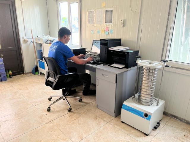 Laboratoriya